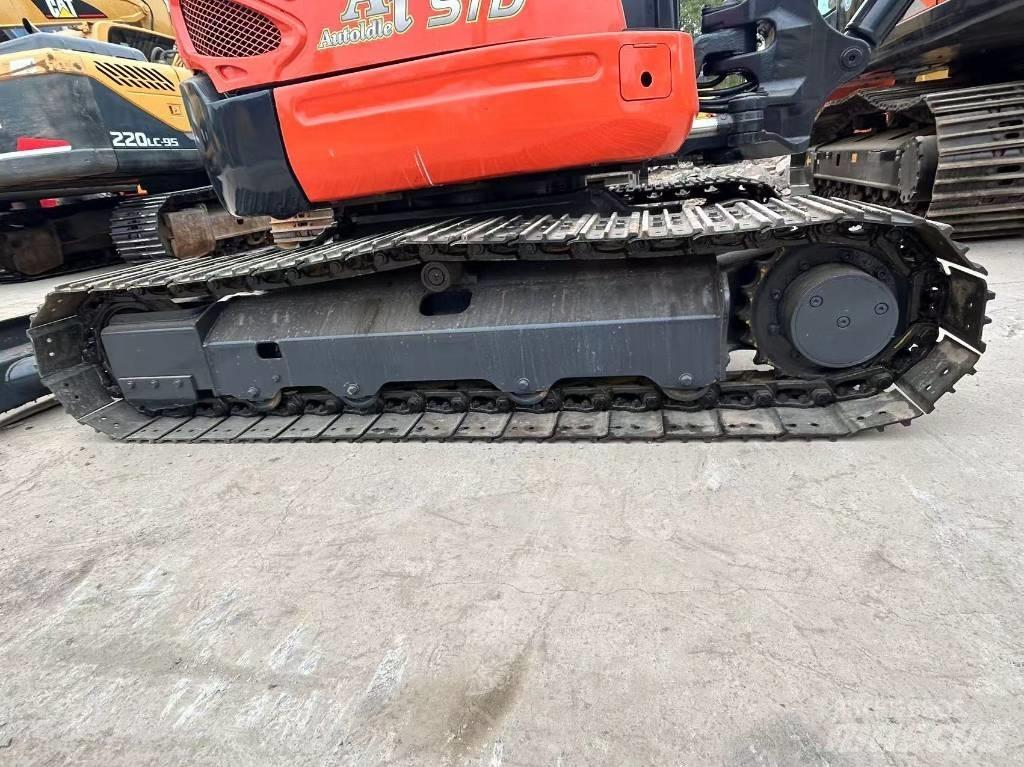 Kubota KX 155 حفارات زحافة