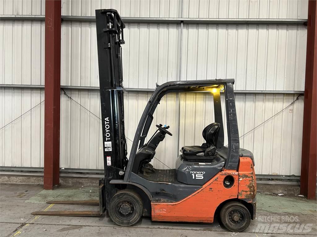 Toyota 02-8FDF15 شاحنات الديزل