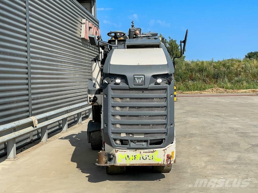 Wirtgen W 50 RI ماكينات الكشط البارد للأسفلت