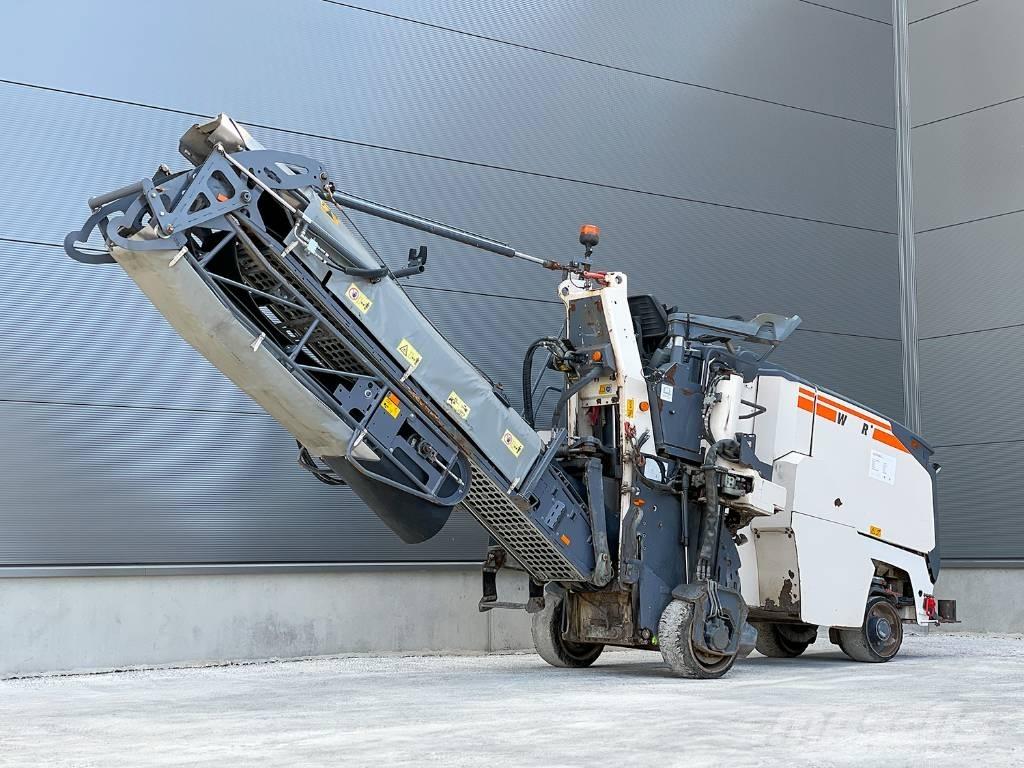 Wirtgen W 50 RI ماكينات الكشط البارد للأسفلت