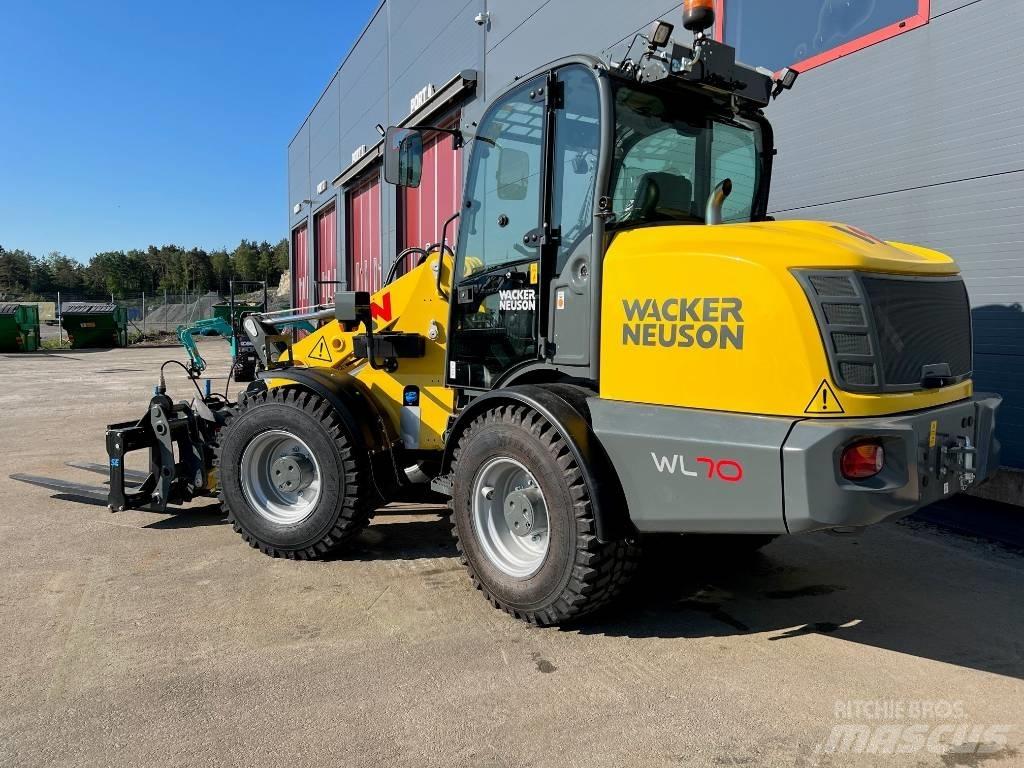 Wacker Neuson WL 70 لوادر بعجل