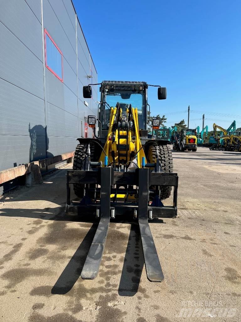 Wacker Neuson WL 70 لوادر بعجل