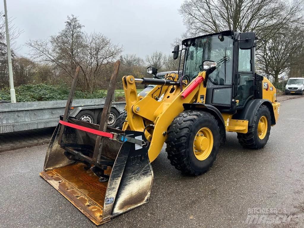 CAT 906 Next Gen لوادر بعجل