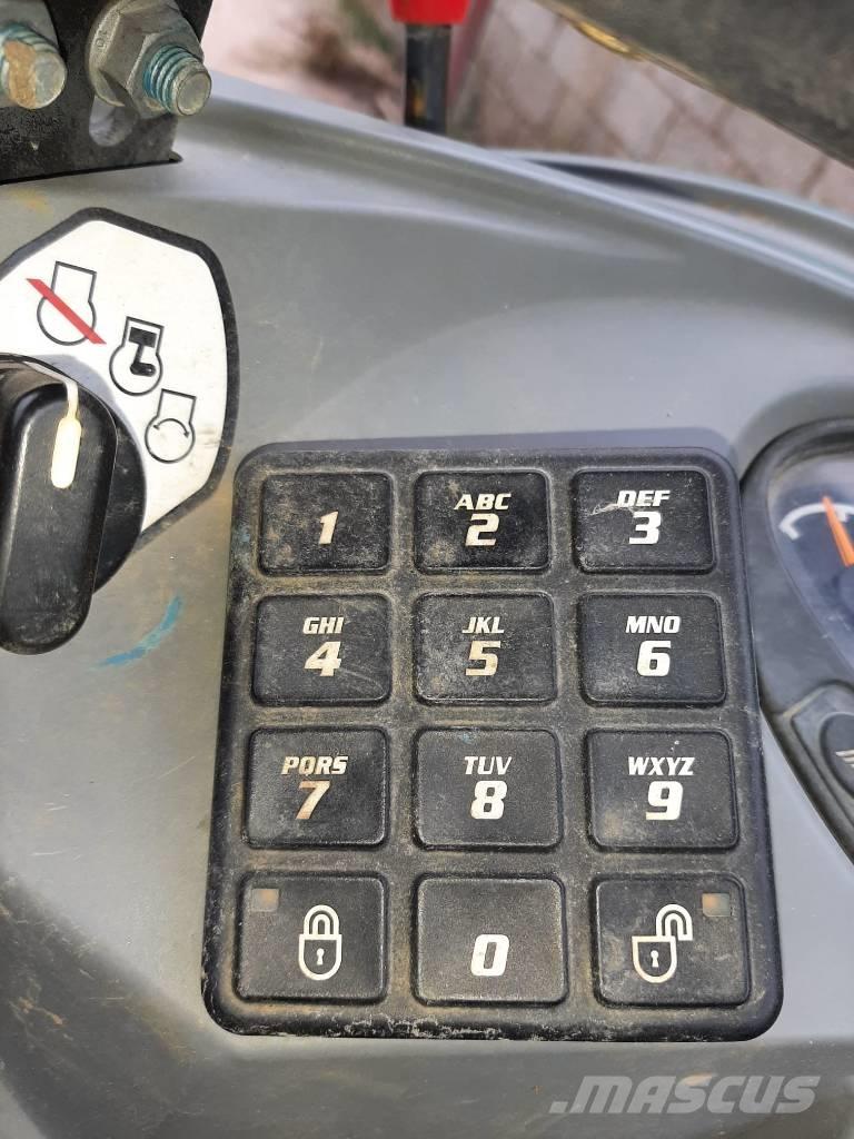 Bobcat E 19 حفارات صغيرة أقل من 7 طن (حفارات صغيرة)