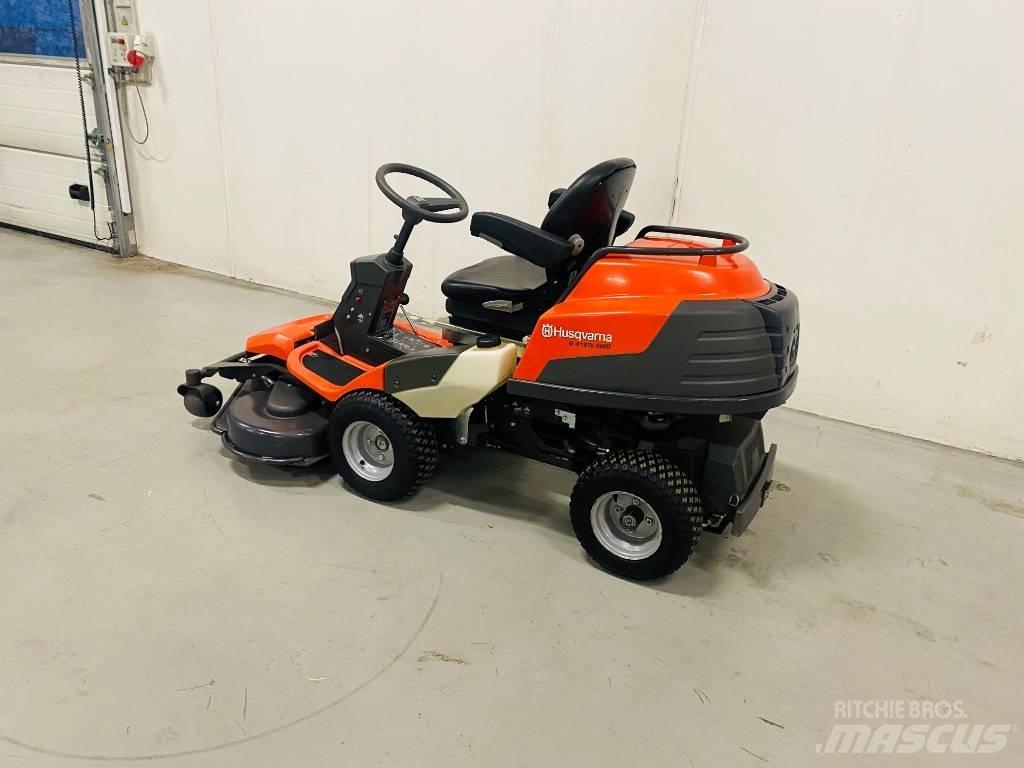 Husqvarna R418Ts AWD ركوب الحشائش