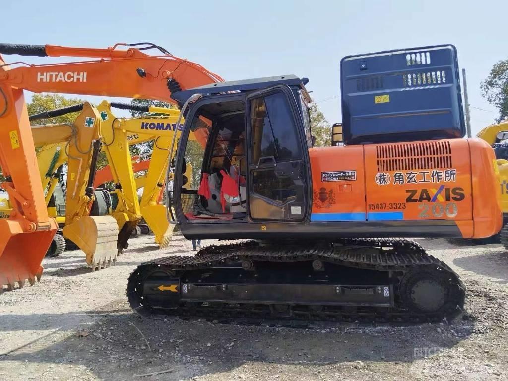 Hitachi Zaxis 200 LC حفارات زحافة