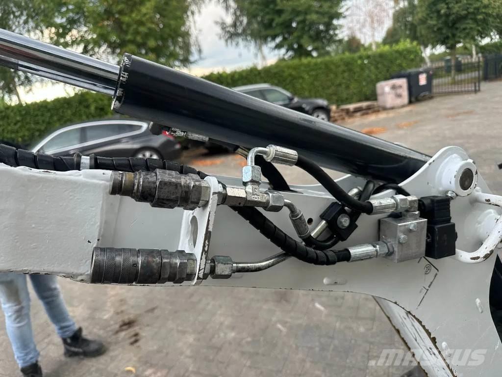 Bobcat E10 حفارات صغيرة أقل من 7 طن (حفارات صغيرة)