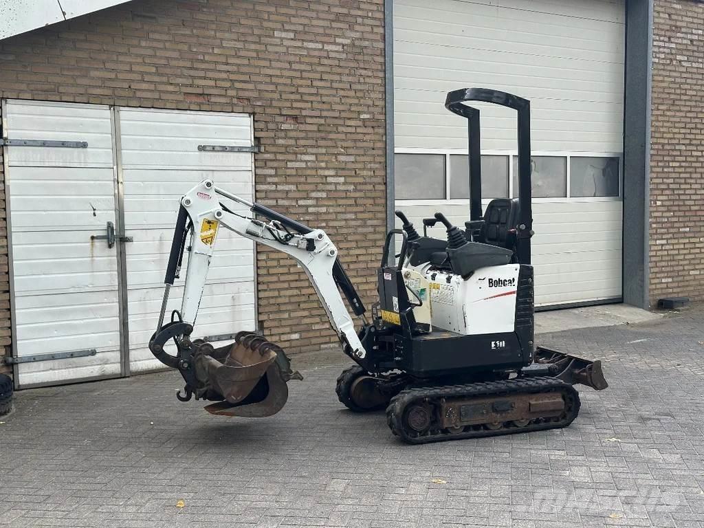 Bobcat E10 حفارات صغيرة أقل من 7 طن (حفارات صغيرة)