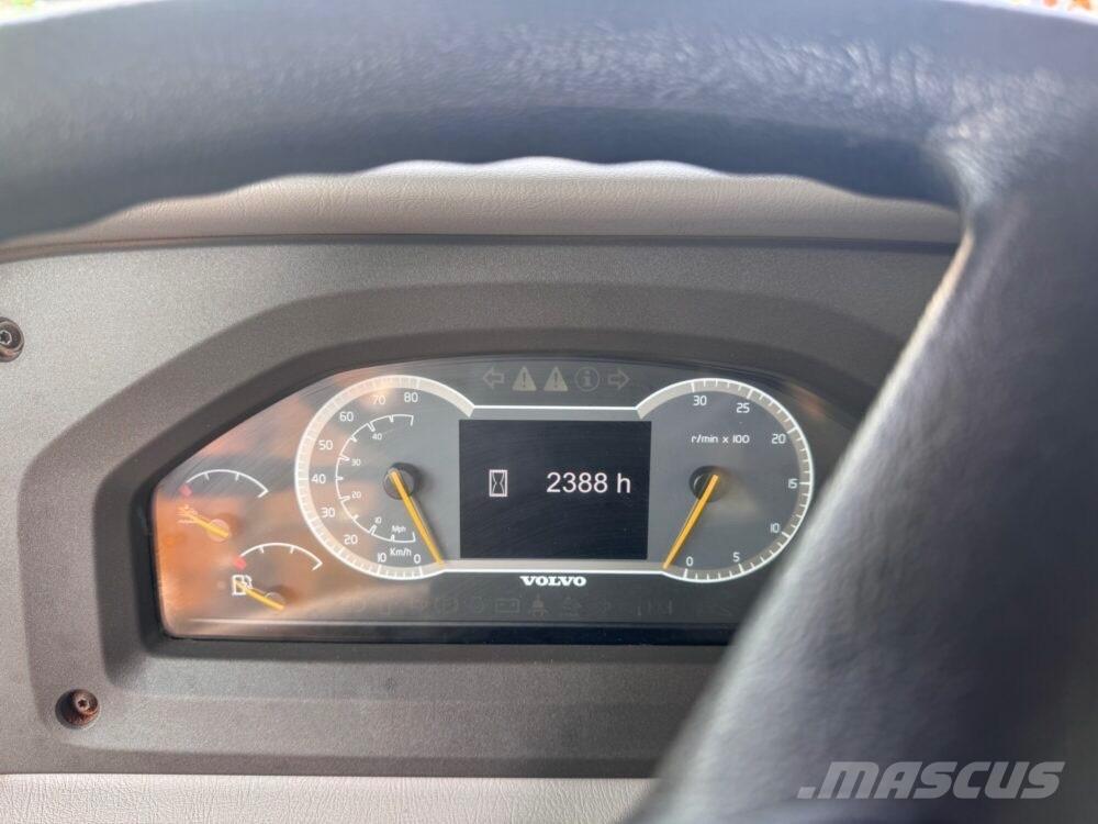 Volvo A 30 G ساحبات مفصلية