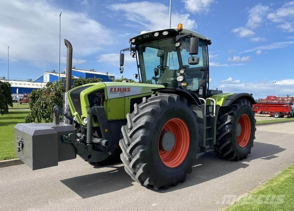 CLAAS Xerion 3800 الجرارات