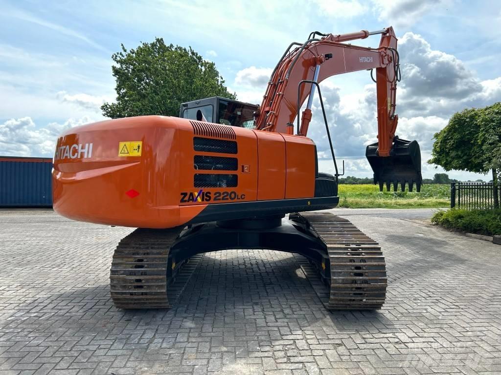 Hitachi ZX 220 LC حفارات زحافة