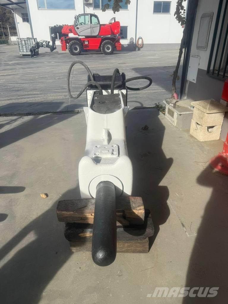 Furukawa F22 LN مطارق / كسارات