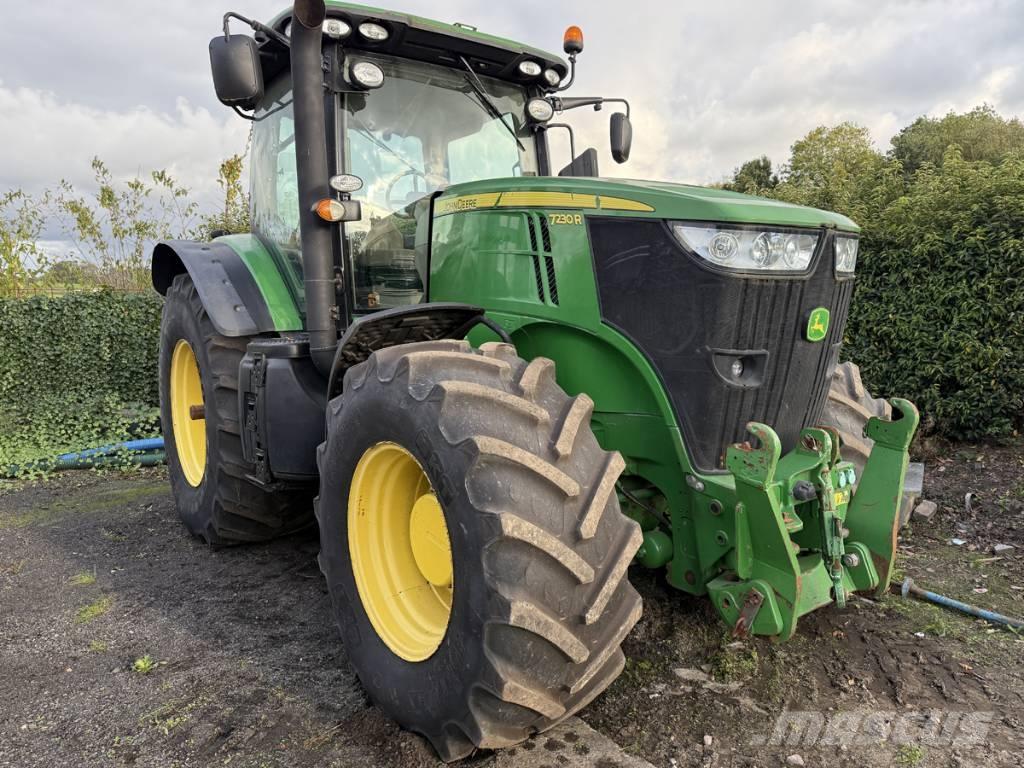 John Deere 7230 R الجرارات