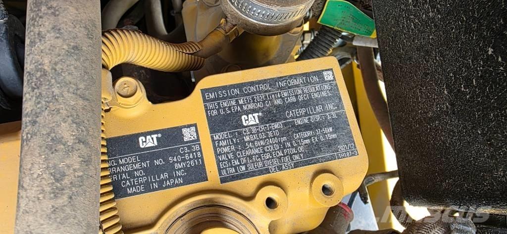 CAT 908M , 908 لوادر بعجل