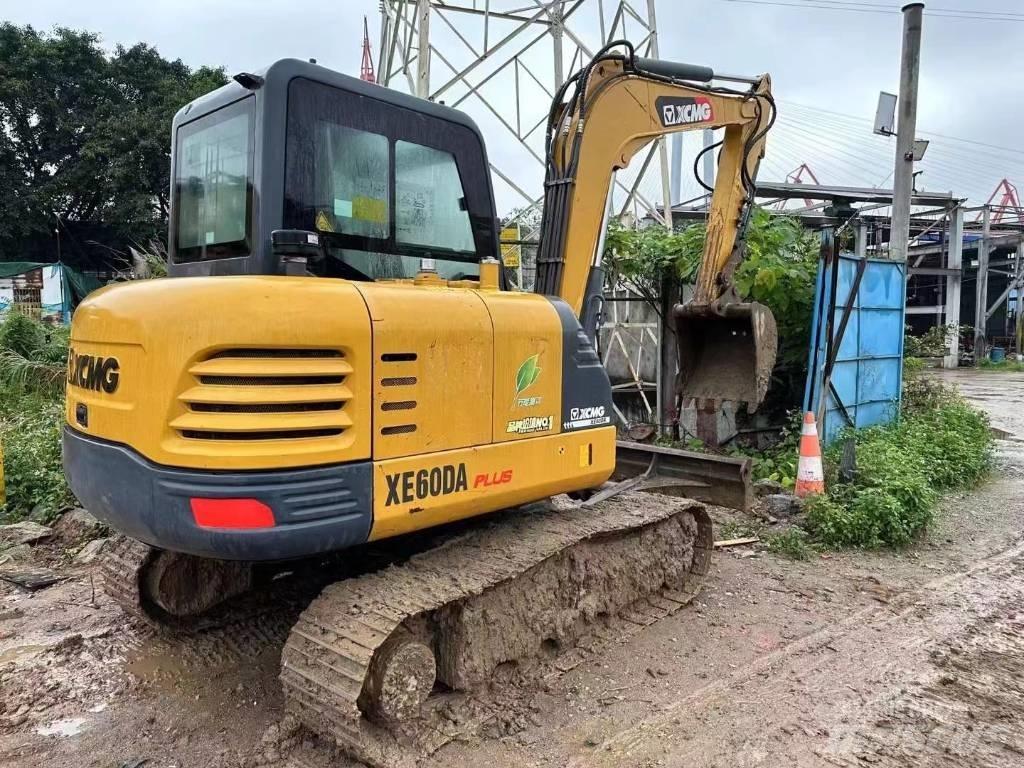 XCMG XE 60 DA حفارات زحافة