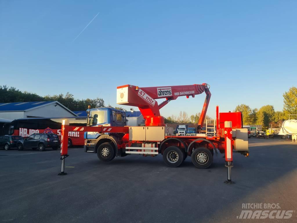 Scania P 380 المنصات الهوائية المثبتة على شاحنة