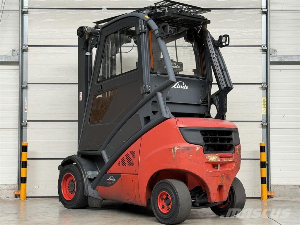 Linde H25D-02/600 شاحنات الديزل
