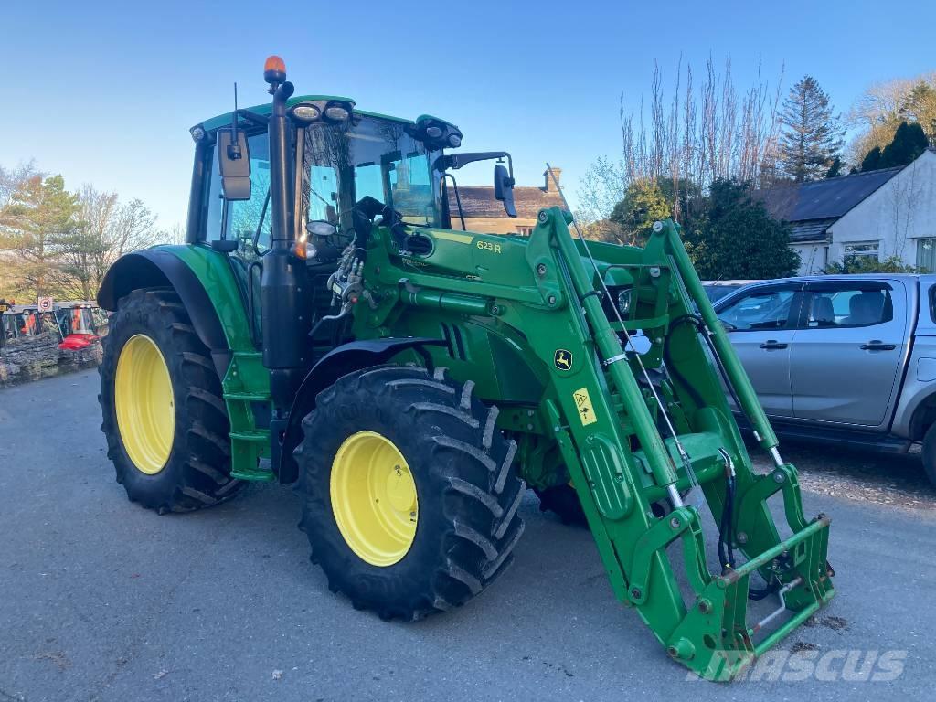 John Deere 6130 M الجرارات