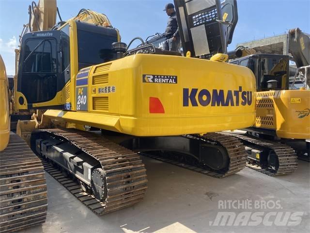 Komatsu PC 240 حفارات زحافة