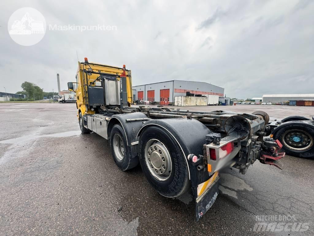 Scania R 420 LB شاحنات الرافعات الخطافية