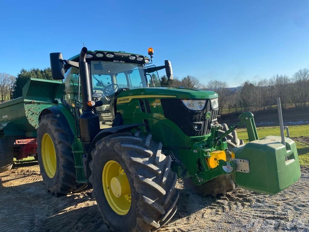 John Deere 6R 165 الجرارات