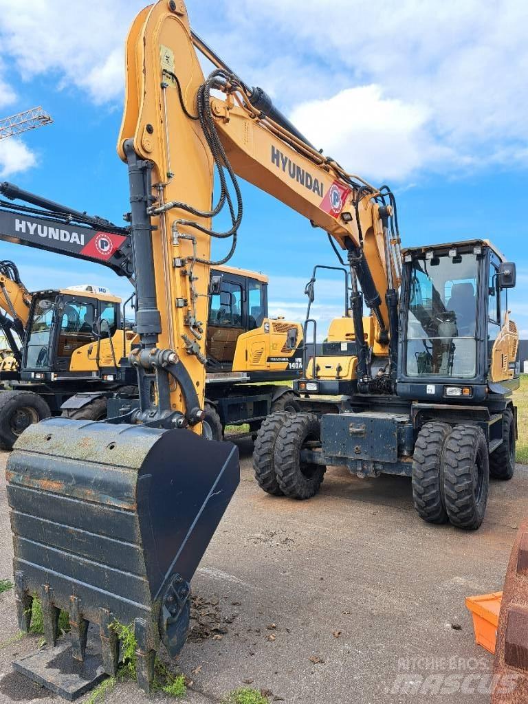 Hyundai HW140 حفارات بعجل