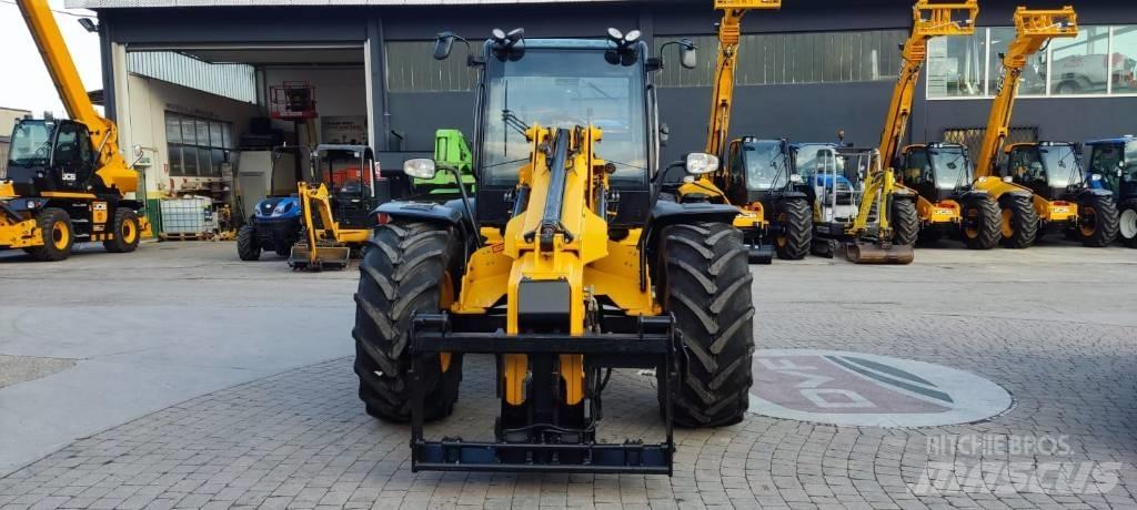 JCB TM 310 مناولات متداخلة