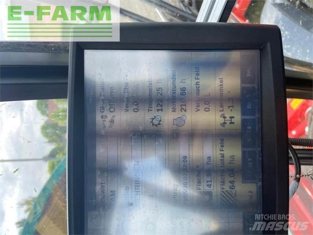 New Holland fr 550 علافات ذاتية الدفع