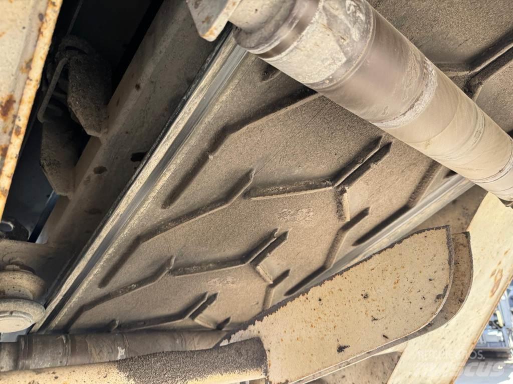Wirtgen W 100 F ماكينات الكشط البارد للأسفلت