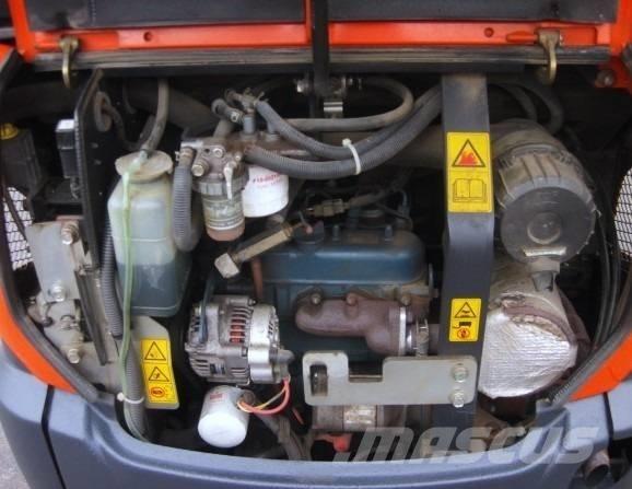 Kubota KX016-4 حفارات صغيرة أقل من 7 طن (حفارات صغيرة)