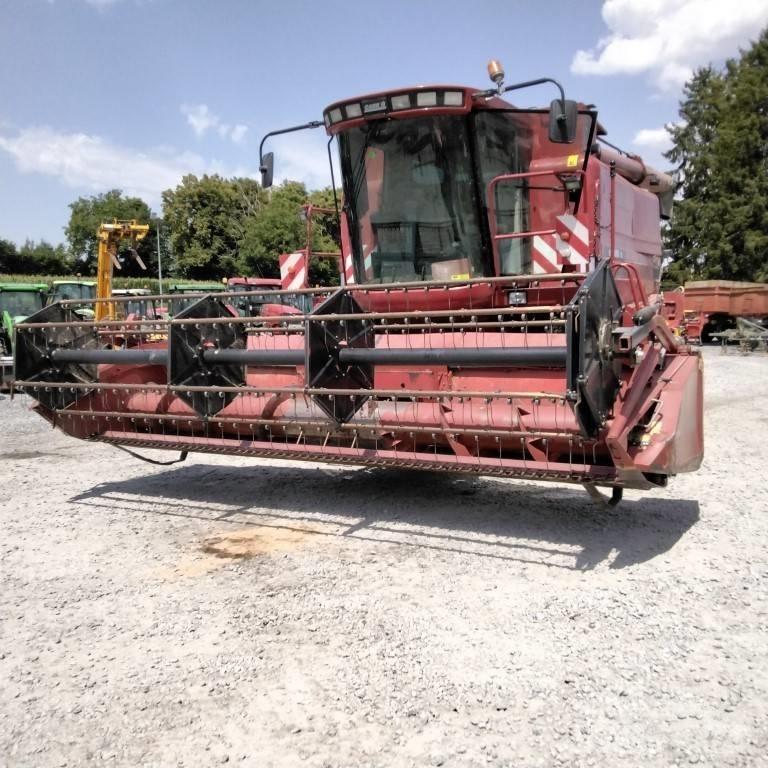 Case IH 2366E حصادات