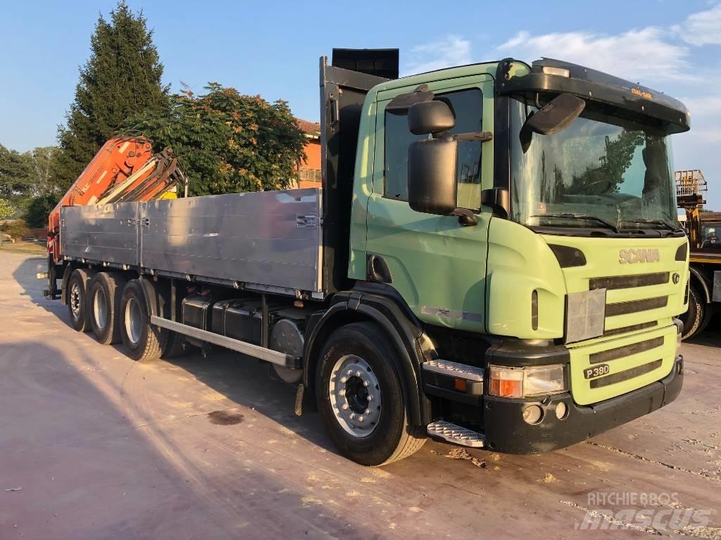 Scania P 380 شاحنات ذات هيكل صندوقي