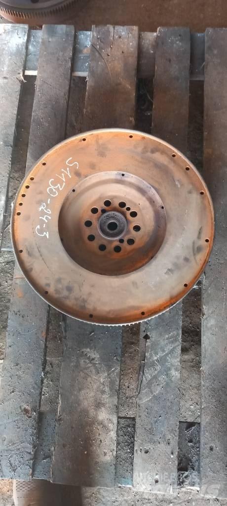 Scania R 440.   1805086 محركات