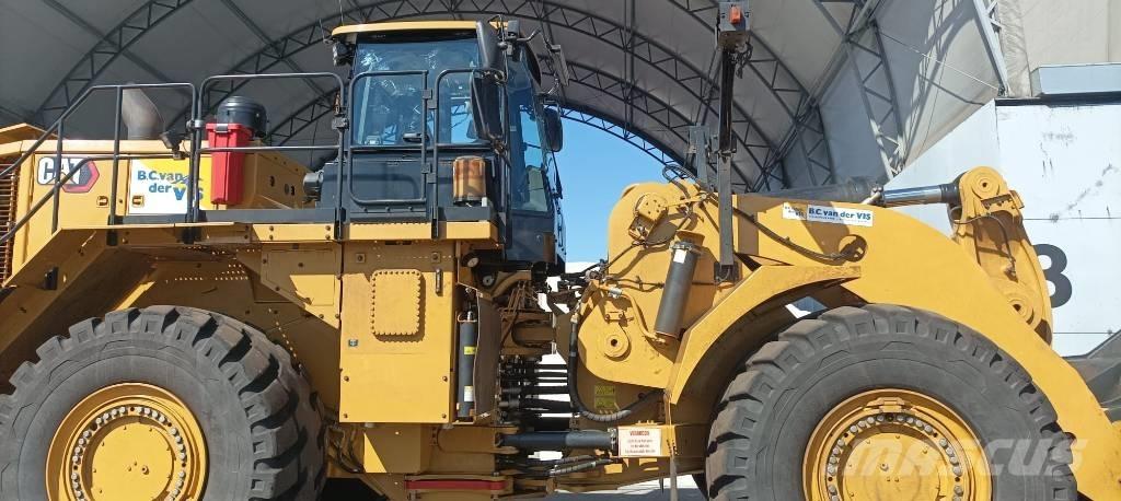 CAT 988XE لوادر بعجل