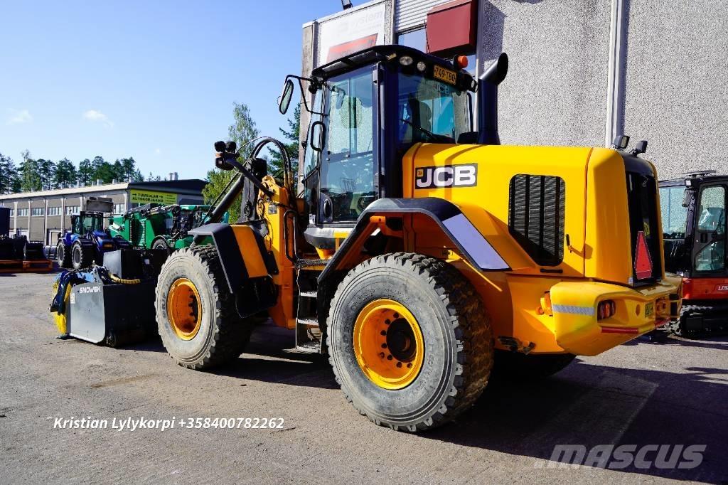 JCB 437HT لوادر بعجل