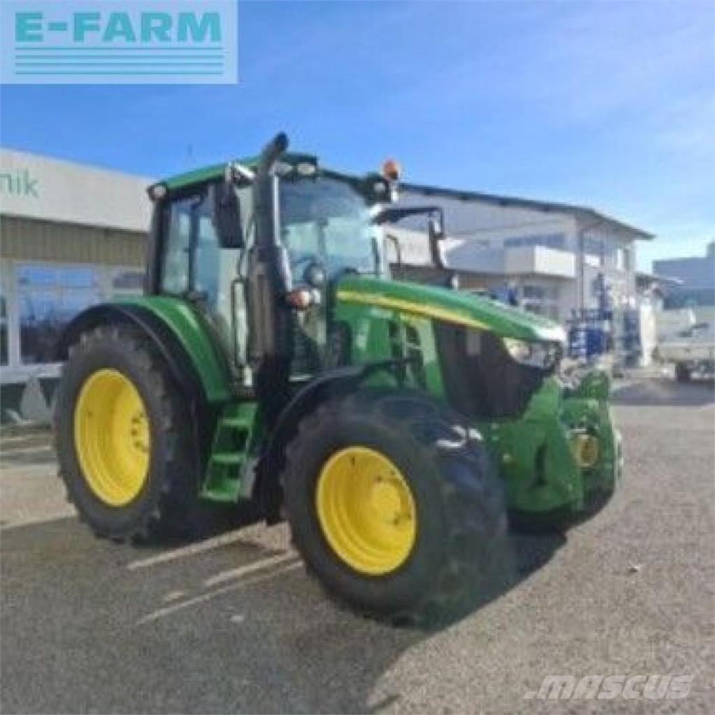 John Deere 6090m الجرارات