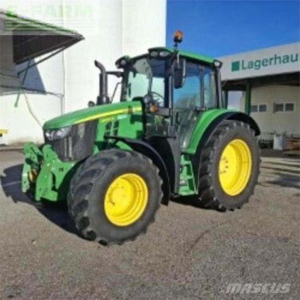 John Deere 6090m الجرارات