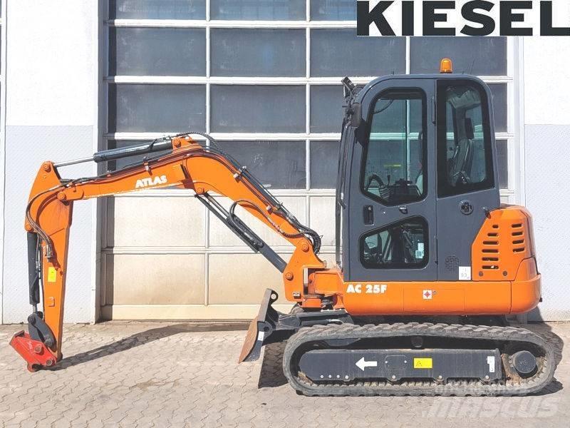Atlas AC 25 F حفارات صغيرة أقل من 7 طن (حفارات صغيرة)