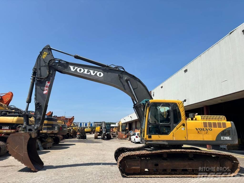 Volvo EC 290 B LC حفارات زحافة