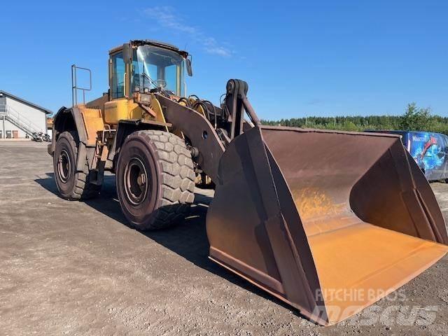 Volvo L180E لوادر بعجل