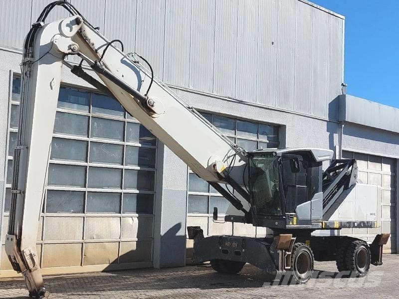Fuchs MHL 340 F مناولات المخلفات / مناولات صناعية