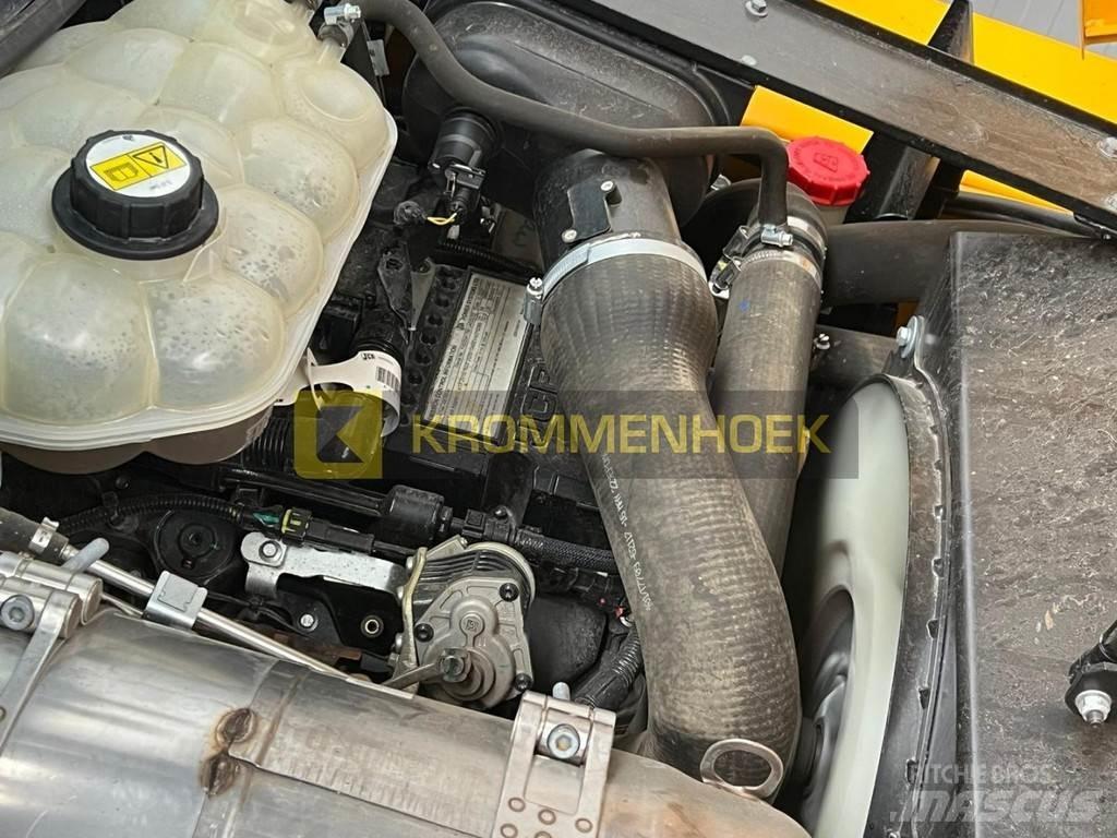 JCB 940-4 شاحنات الطرق الوعرة