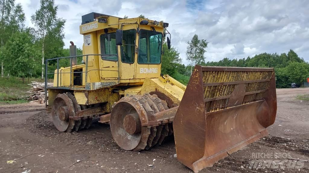 Bomag BC 571 RB مكابس المخلفات