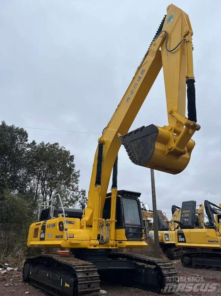 Komatsu PC 450-8 حفارات زحافة