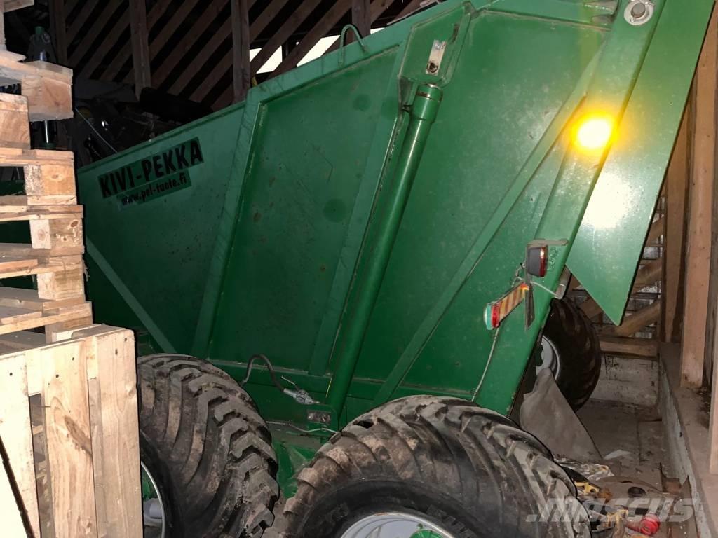 Kivi-Pekka KP 5 أَدَاةٌ لِجمع الحجارة