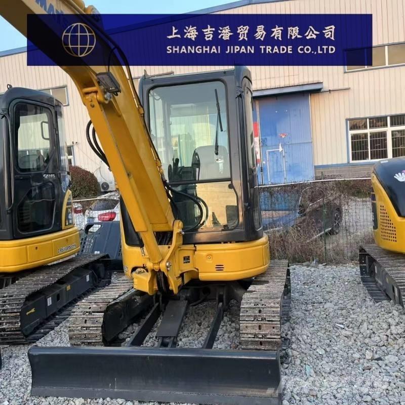 Komatsu PC 35 MR حفارات زحافة