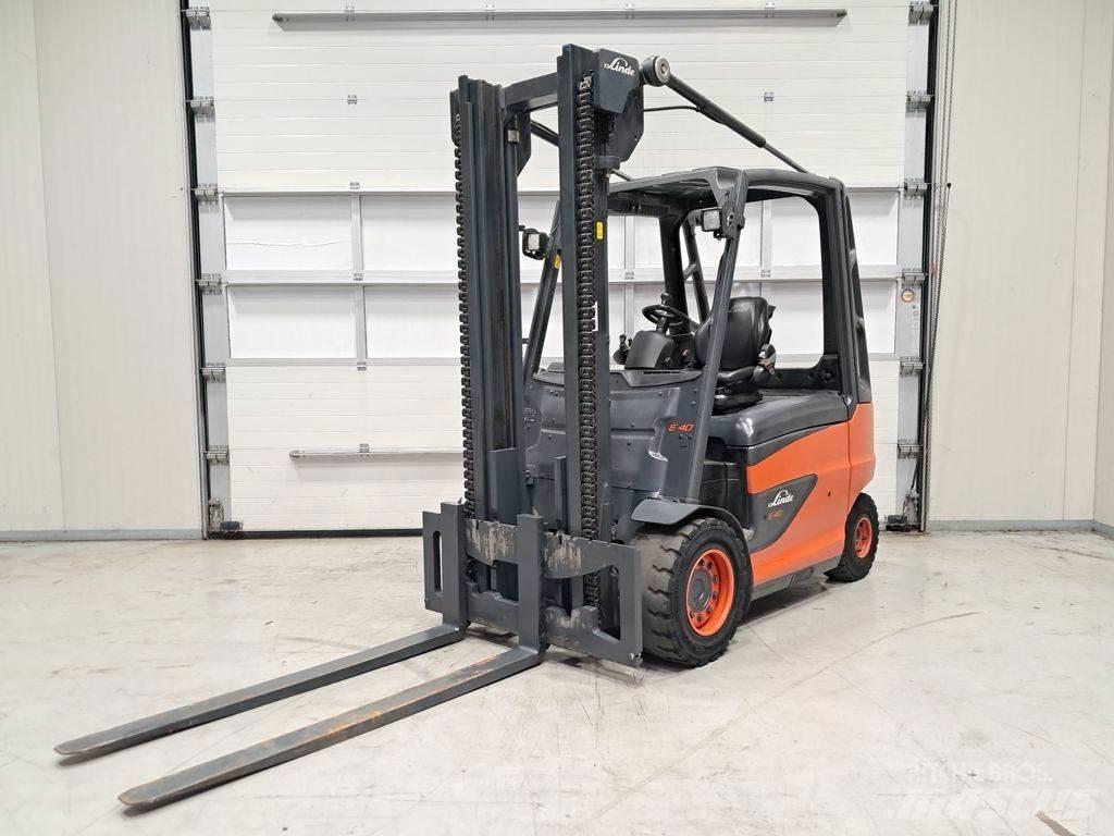 Linde E40H-01/600 شاحنات ذات رافعات شوكية تعمل بالكهرباء