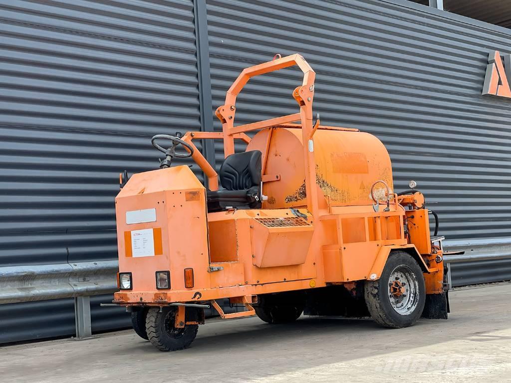 Strassmayr S25/500-G رشاشات بيتومين