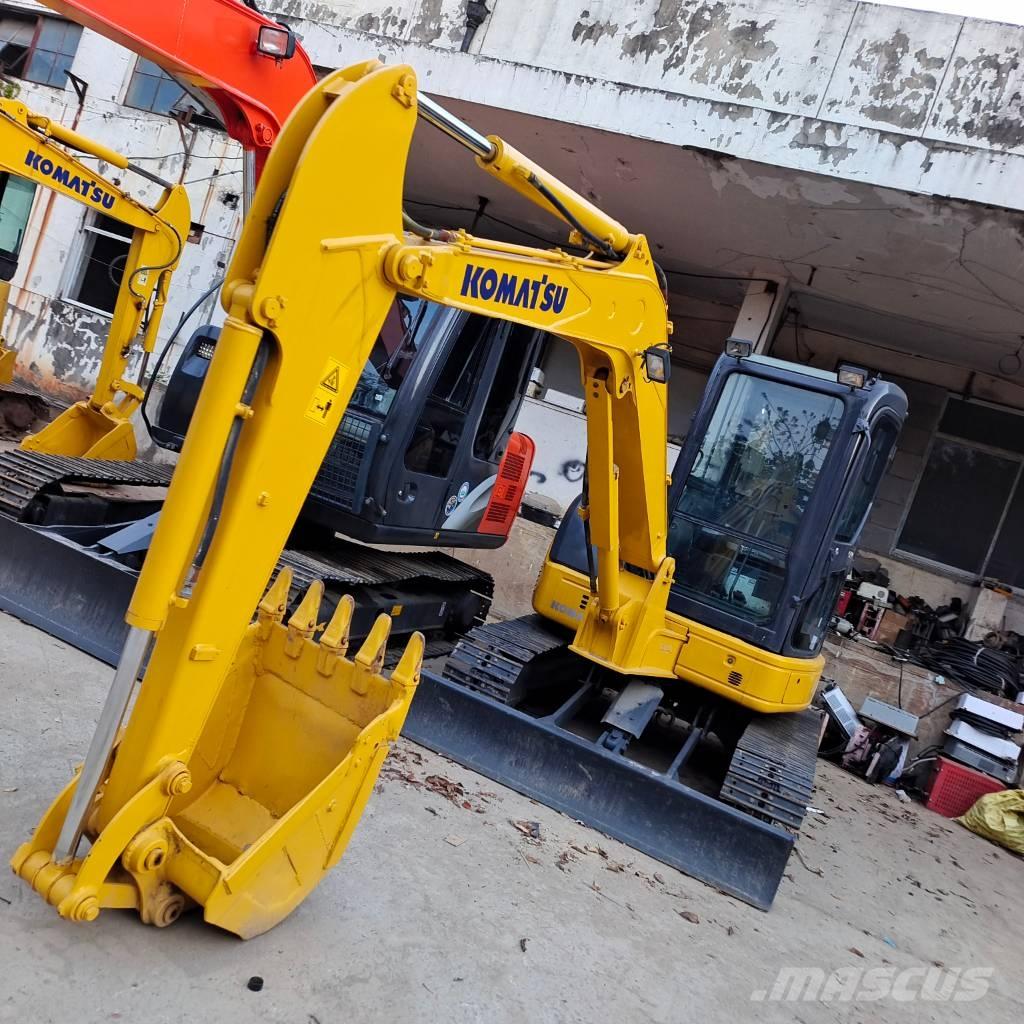Komatsu PC 55 MR حفارات صغيرة أقل من 7 طن (حفارات صغيرة)