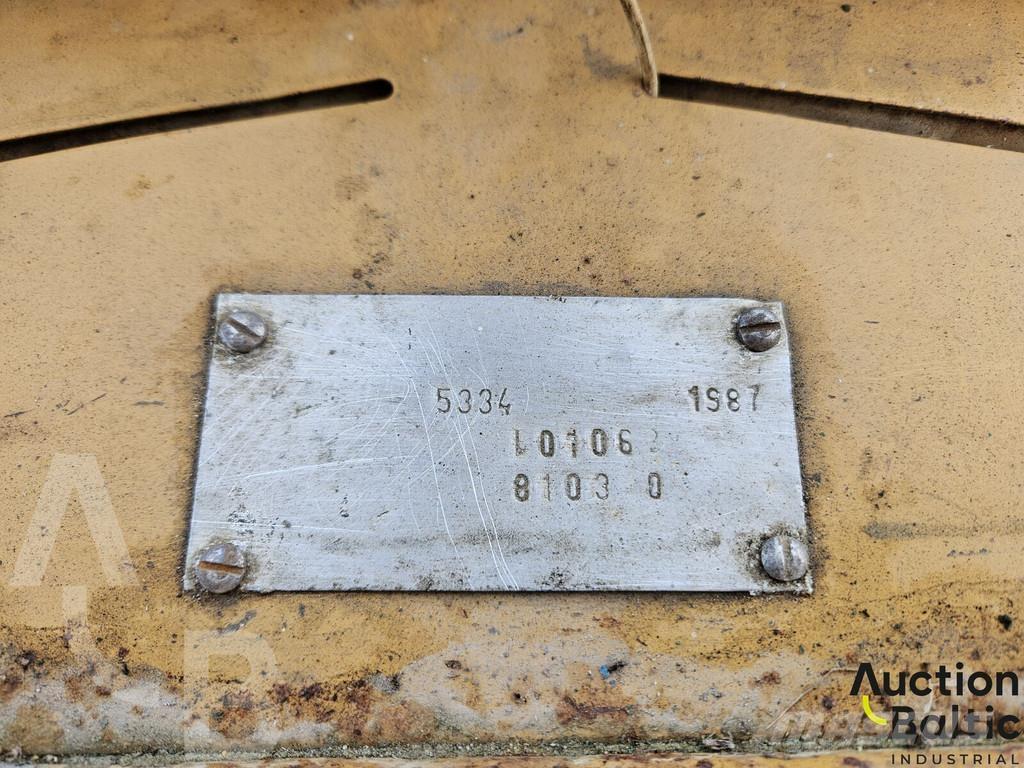 MAZ 5334 مثاقيب ثقيلة